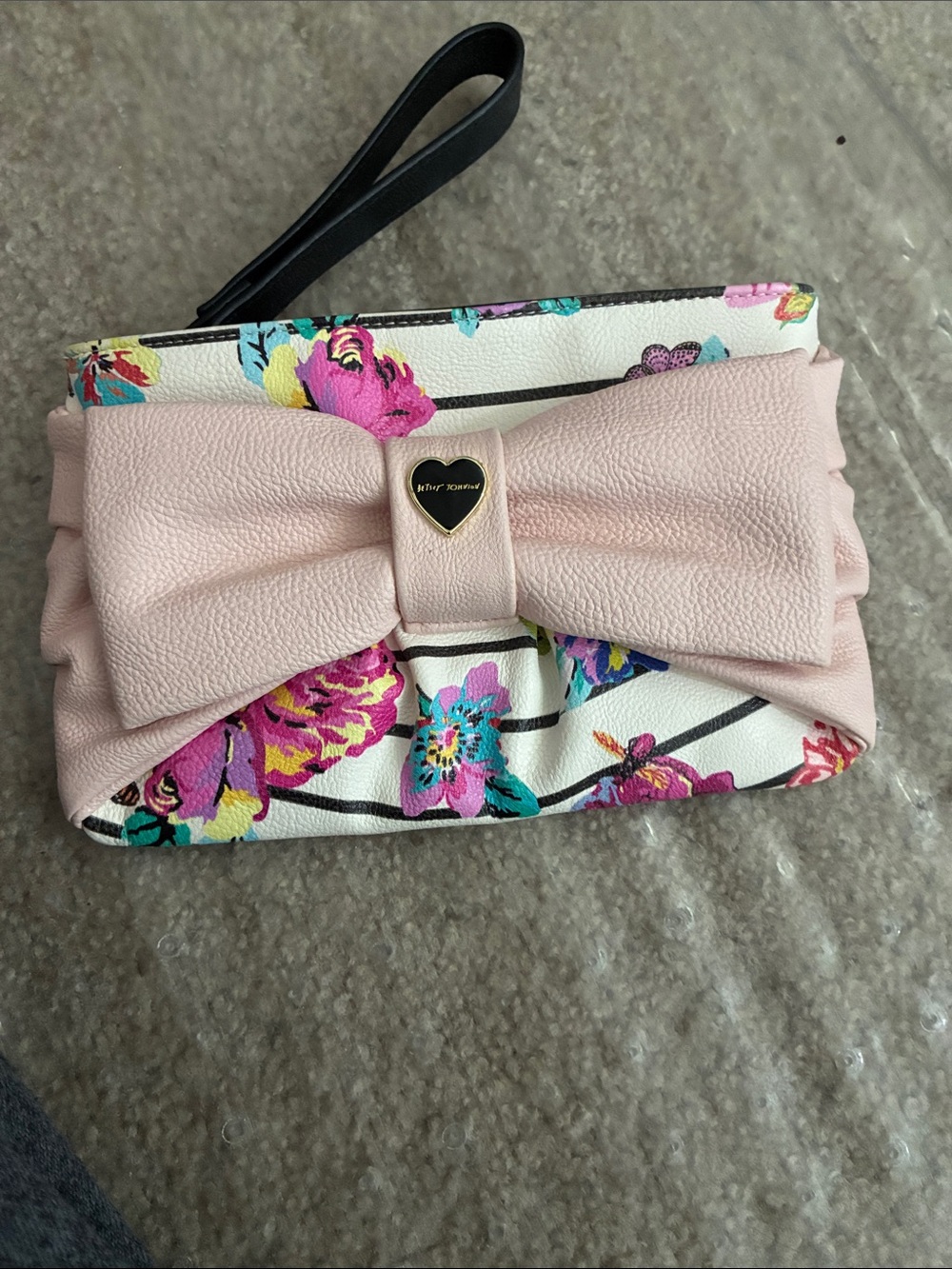 Betsey Johnson Pink Bow Floral Card Holder Wristlet
